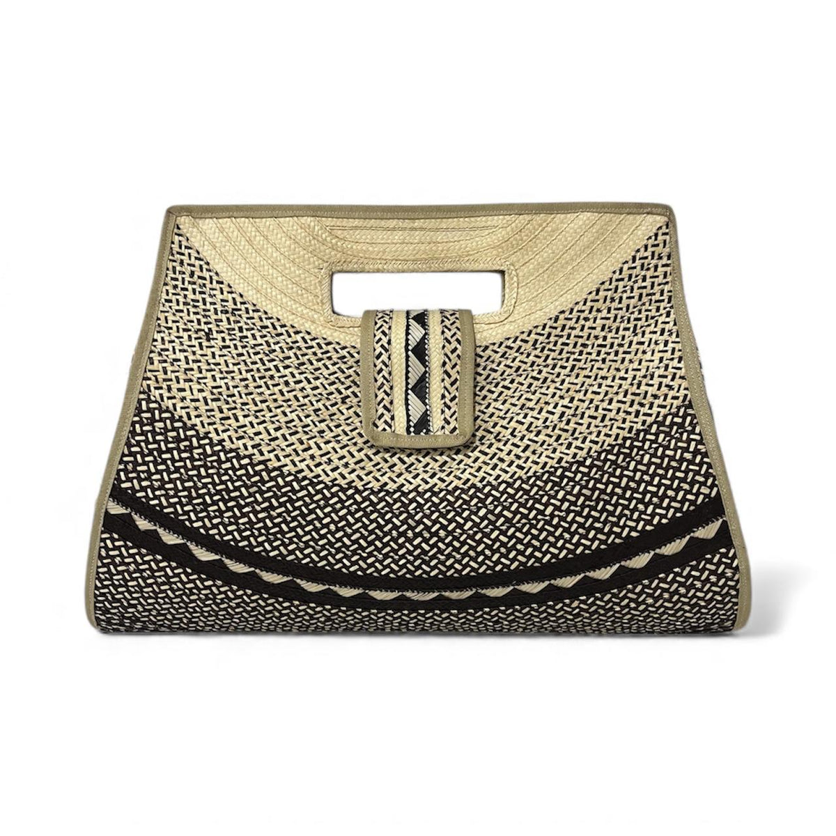 Boho Hand-Woven Caña Flecha Handbag, front view – handmade in Colombia by Fundación La Otra Vuelta for Stand Out and Shout Out
