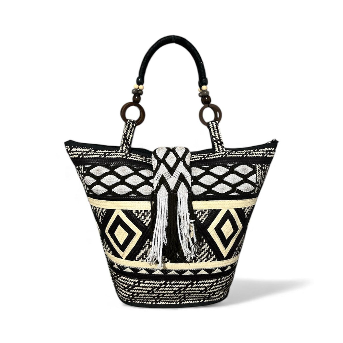 Neutral Indigenous Pattern Hand-Woven Caña Flecha Bucket Bag, front view – handmade in Colombia by Fundación La Otra Vuelta for Stand Out and Shout Out