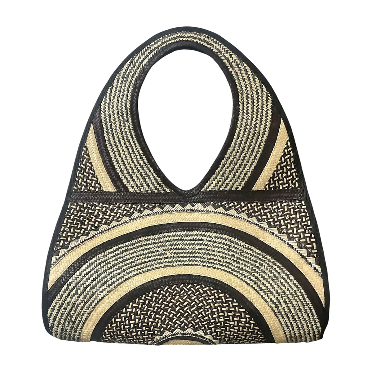 Black & Natural Sunrise Teardrop Caña Flecha Handbag, close-up of the hand-braided weave – Fundación La Otra Vuelta